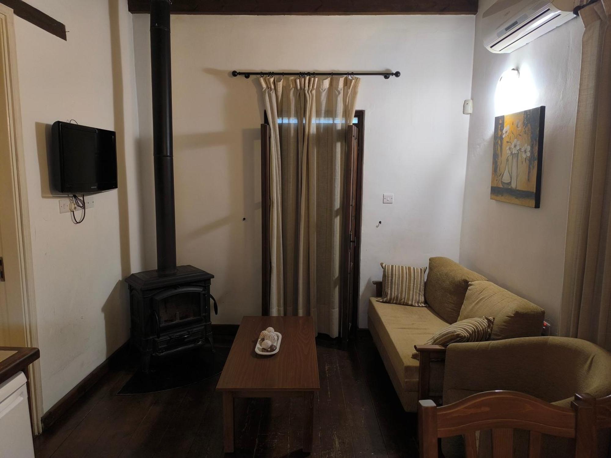 קאקופטריה Enipnion Apartments מראה חיצוני תמונה