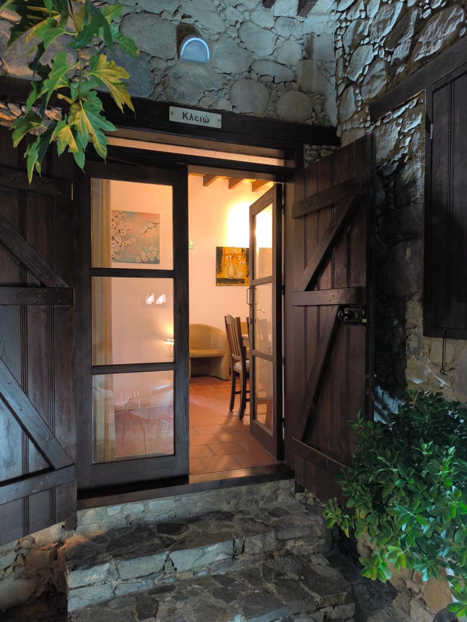 קאקופטריה Enipnion Apartments מראה חיצוני תמונה